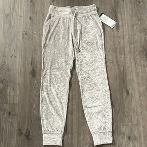 Lululemon Ready to Crush Jogger